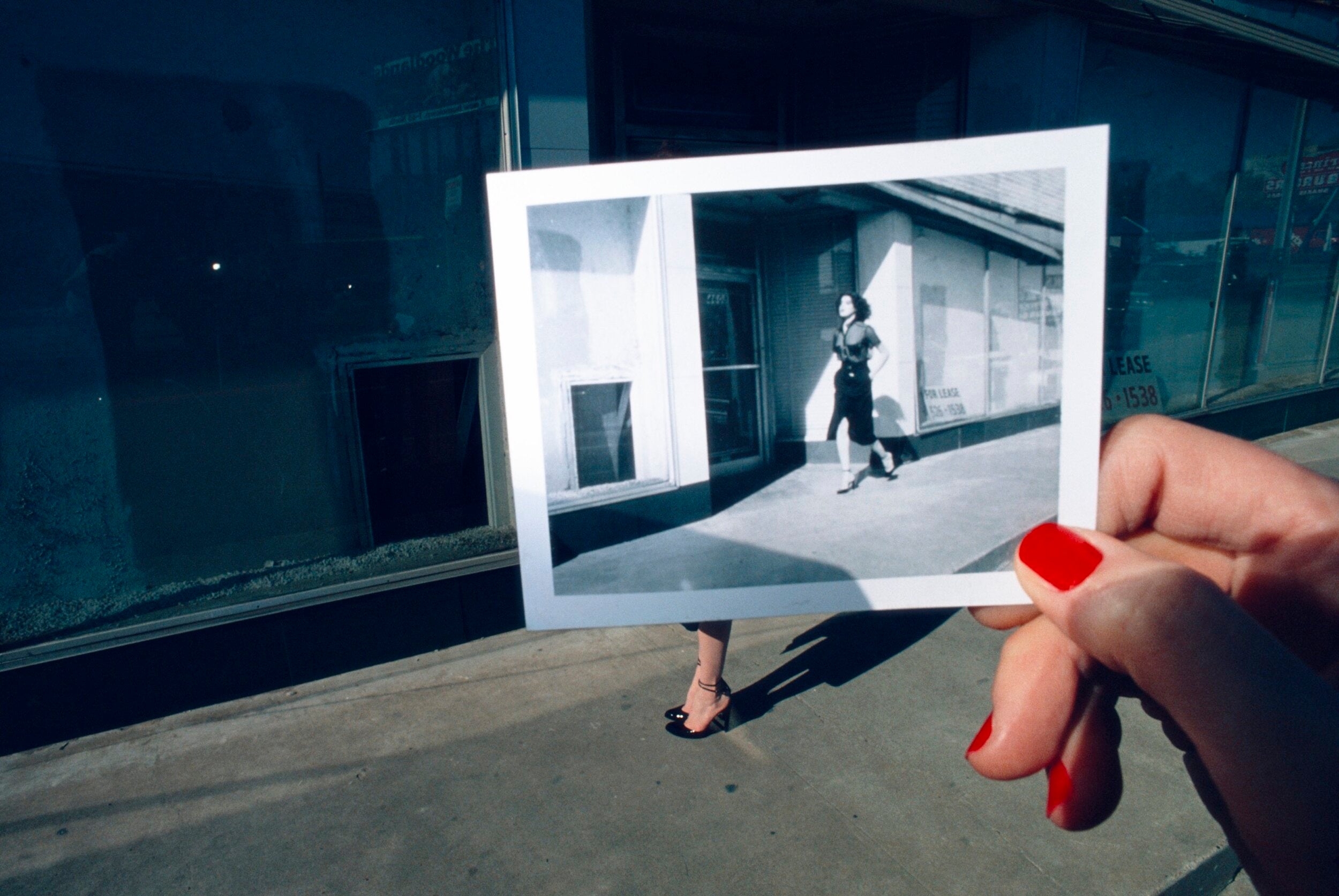 Parallel Spotlight: Guy Bourdin, The Provocative Visionary of Fashion Photography