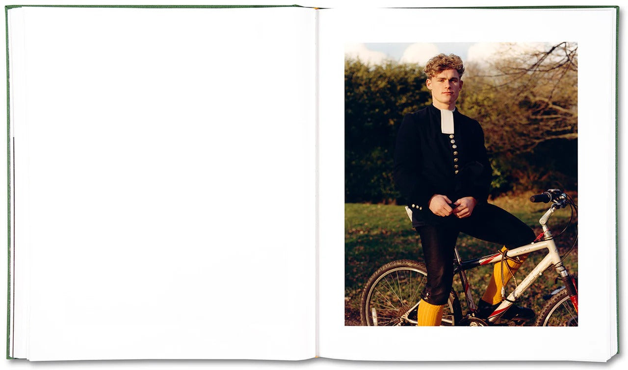 Jamie Hawkesworth - The British Isles Signed Copy – Parallel Editions